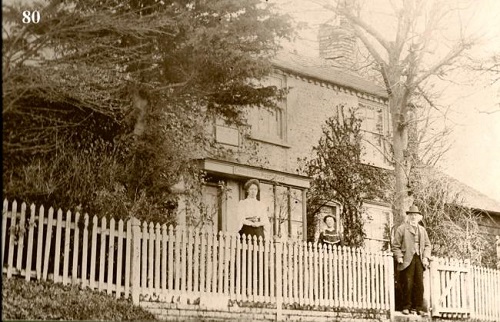 Loosley Row Post Office