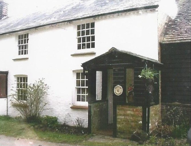 Home of the Saunders family at Parslows Hillock